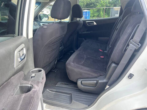 2013 Nissan Pathfinder S