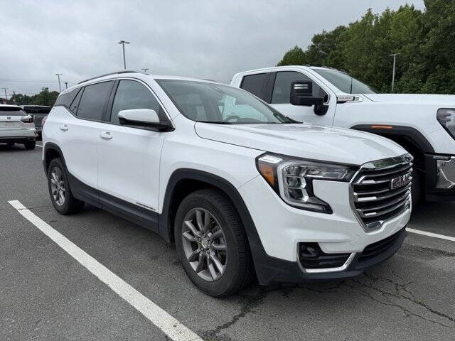 2022 GMC Terrain SLT