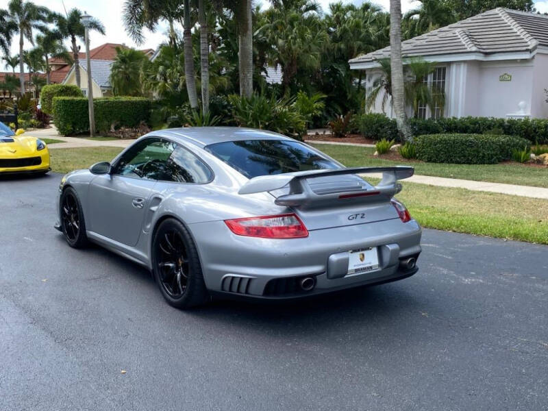 2008 Porsche GT2