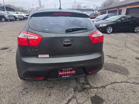 2012 Kia Rio 5-Door LX