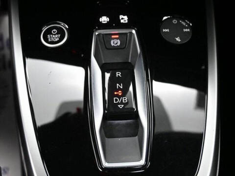 2024 Audi Q4 e-tron quattro Premium 50