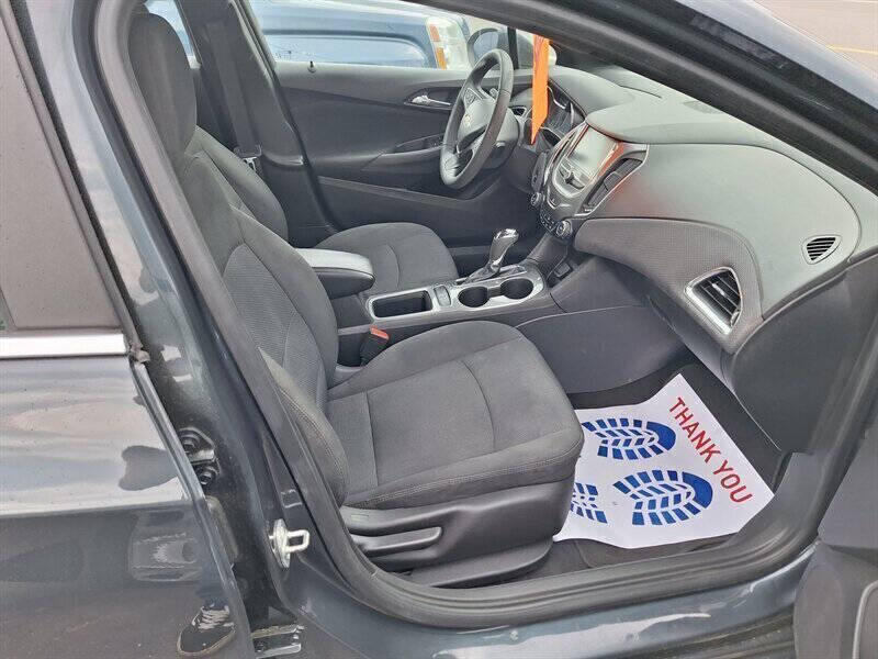 2018 Chevrolet Cruze LT Auto