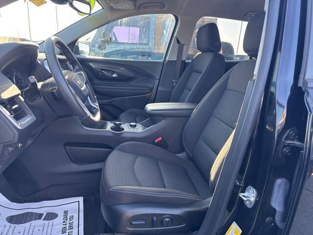 2022 GMC Terrain SLE