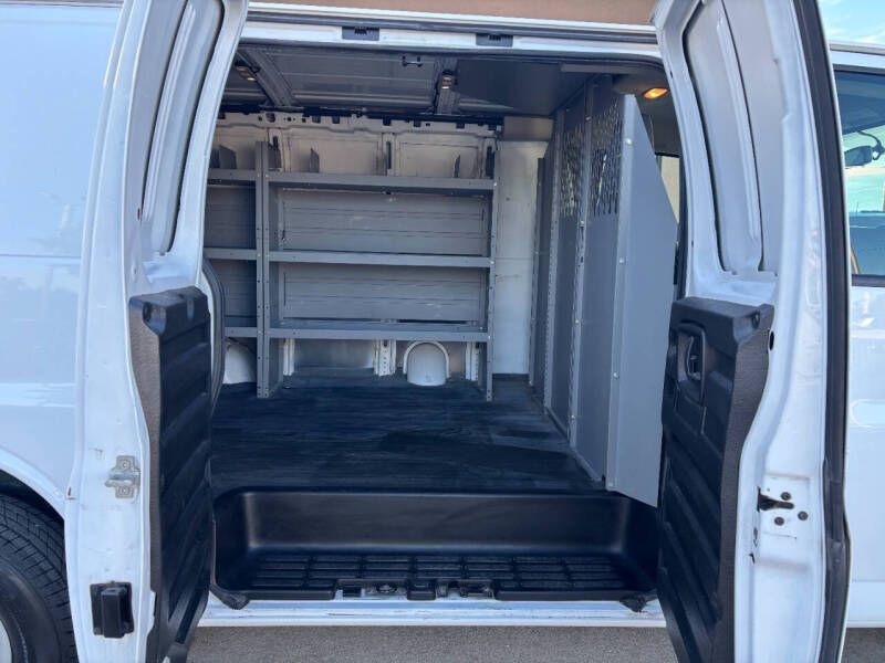 2019 Chevrolet Express 2500