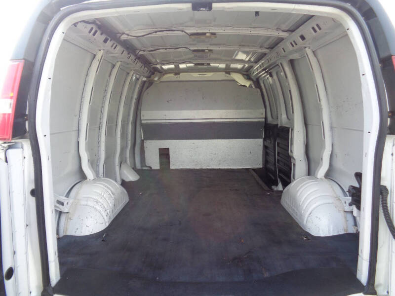 2018 Chevrolet Express 2500