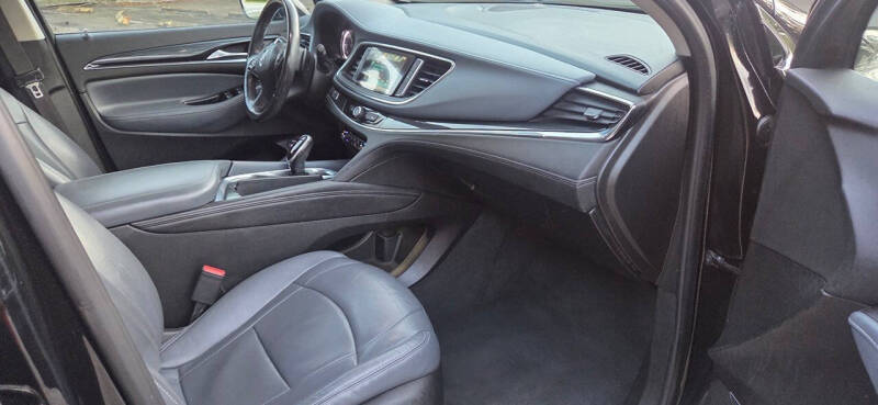 2019 Buick Enclave Essence