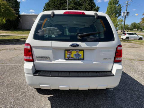 2009 Ford Escape XLS
