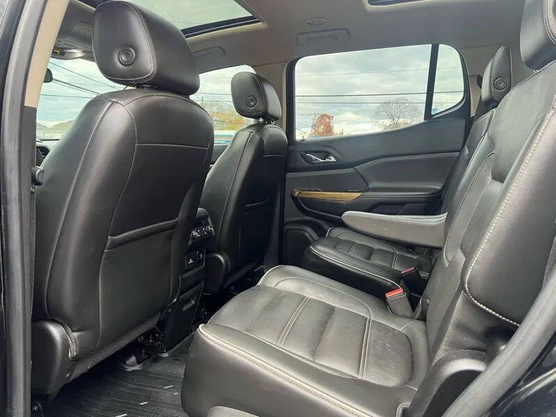 2017 GMC Acadia Denali