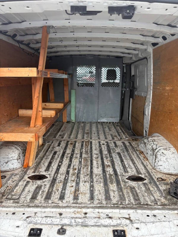 2012 Nissan NV 1500 S