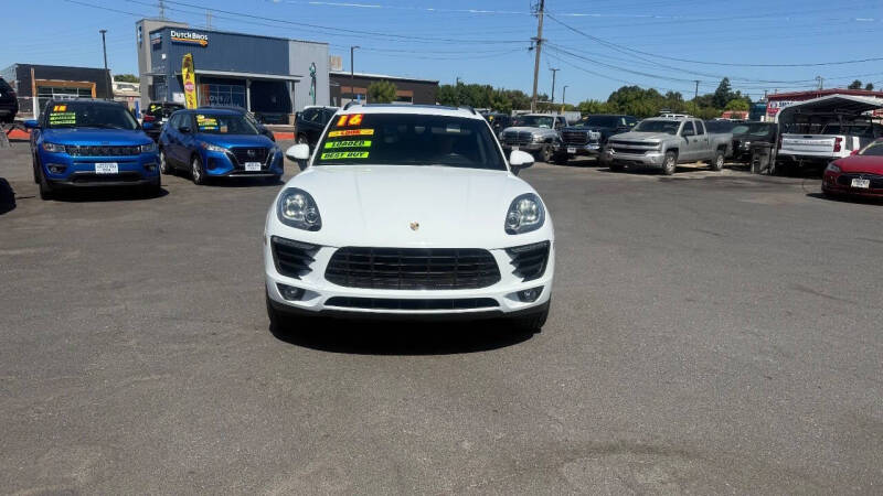 2016 Porsche Macan S