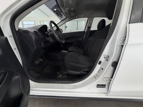 2017 Mitsubishi Mirage ES