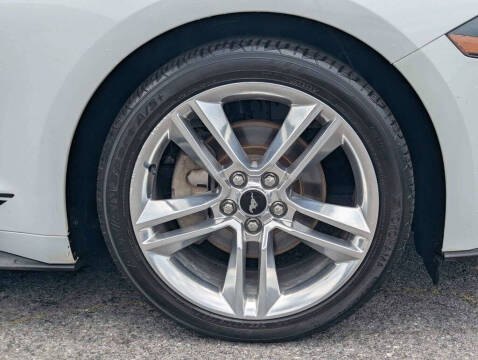 2020 Ford Mustang EcoBoost Premium