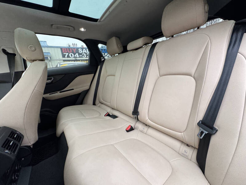 2017 Jaguar F-PACE 35t Premium