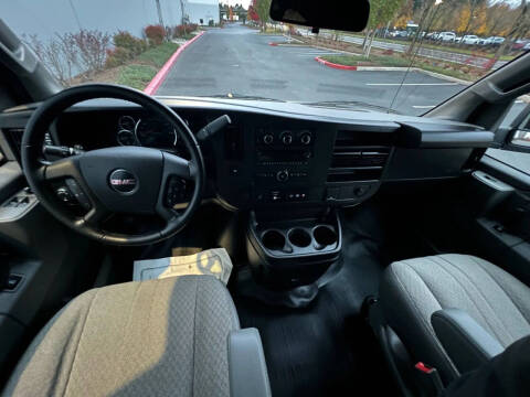 2023 GMC Savana 2500