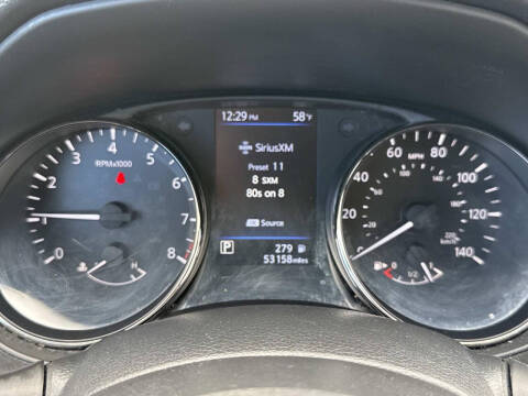 2022 Nissan Rogue Sport SV