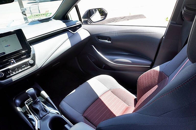 2023 Toyota Corolla SE
