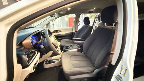 2018 Chrysler Pacifica Touring Plus