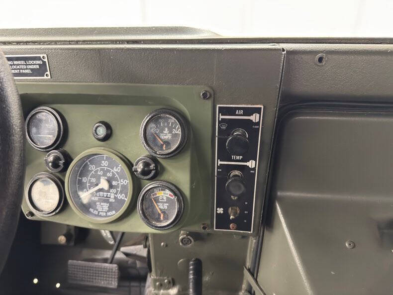 1995 AM General Hummer