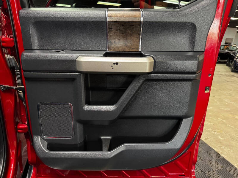 2022 Ford F-350 Super Duty Lariat