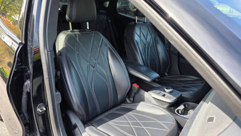 2021 Ford Mustang Mach-E Select