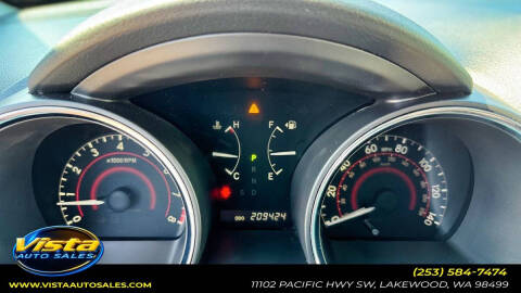 2011 Toyota Highlander SE