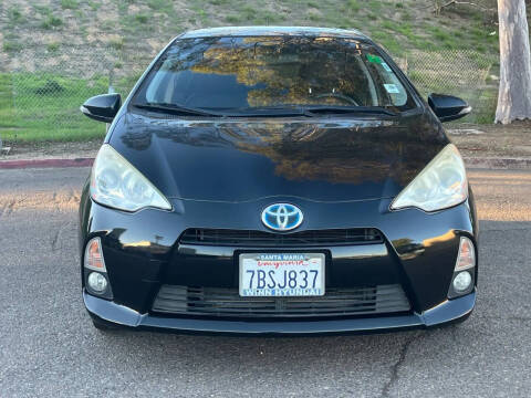2013 Toyota Prius c