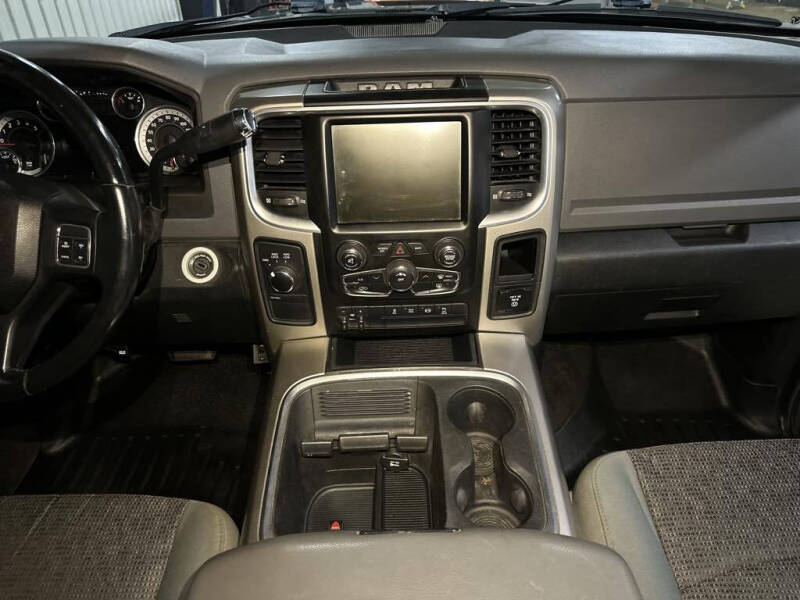 2016 RAM 2500 SLT