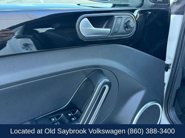 2014 Volkswagen Beetle Convertible