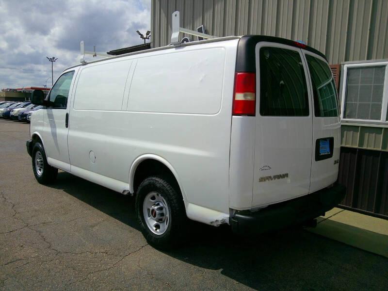 2009 GMC Savana 2500