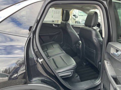 2021 Ford Escape SEL