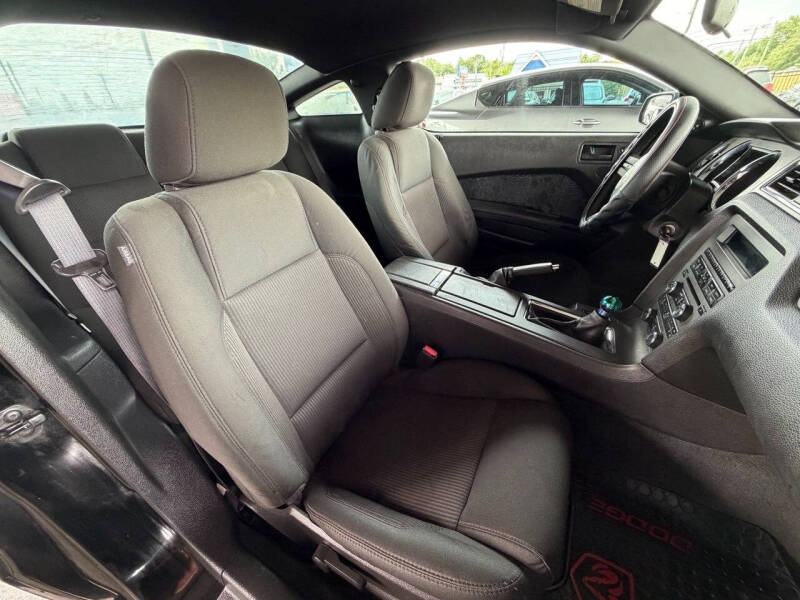 2010 Ford Mustang V6