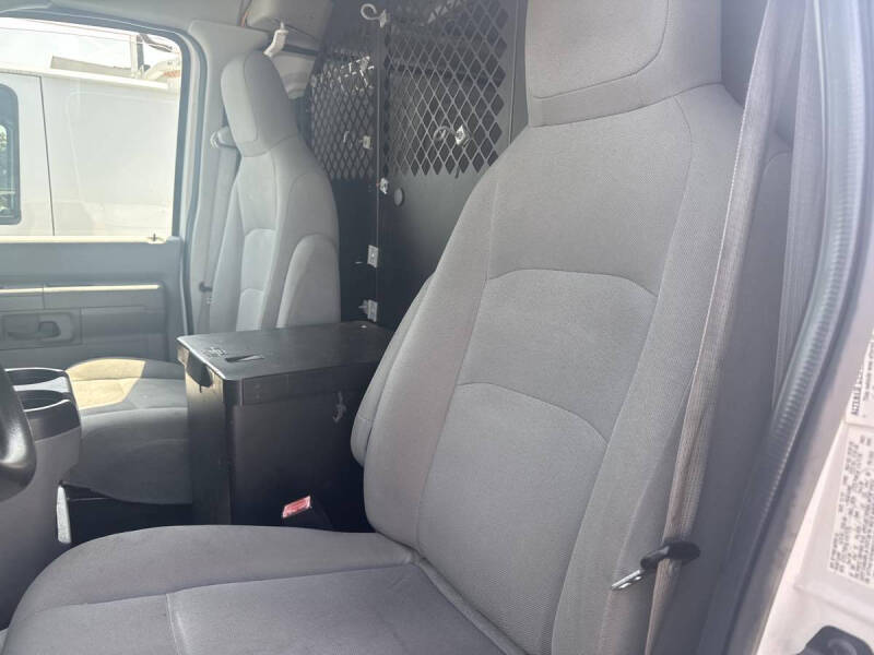 2013 Ford E-Series E-150