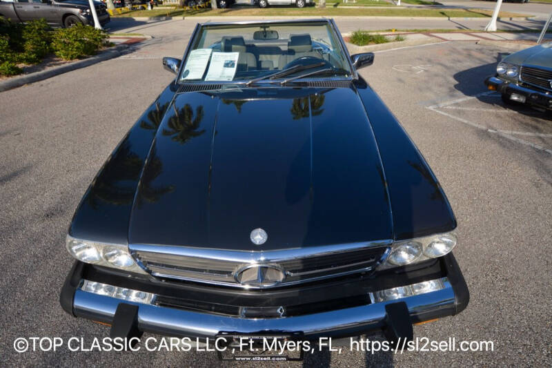 1987 Mercedes-Benz 560-Class 560 SL