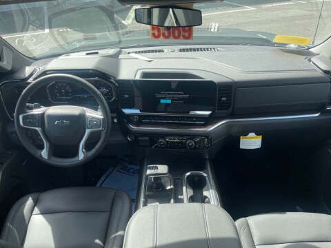 2025 Chevrolet Silverado 1500