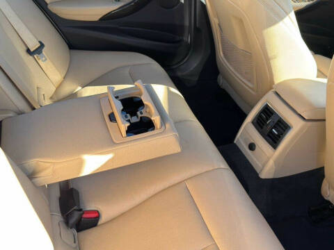 2018 BMW 3 Series 330i