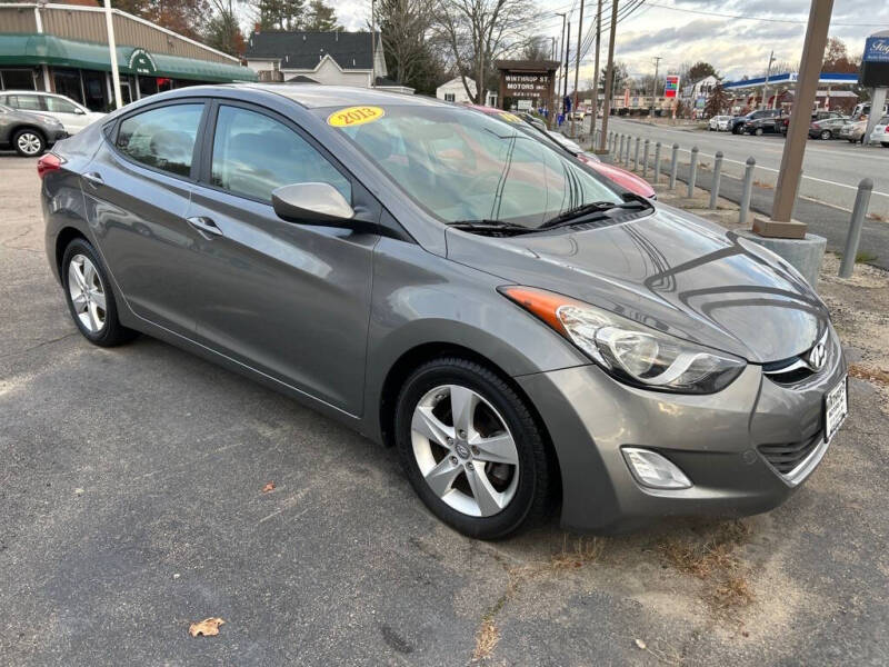 2013 Hyundai Elantra GLS's photo