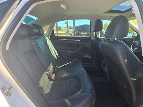 2014 Volkswagen Passat 2.0L TDI SEL Premium
