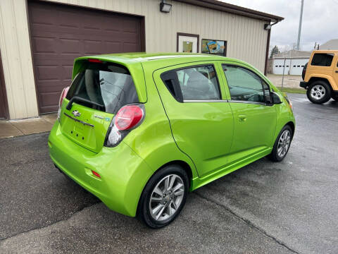 2015 Chevrolet Spark EV 2LT