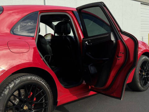 2018 Porsche Macan GTS