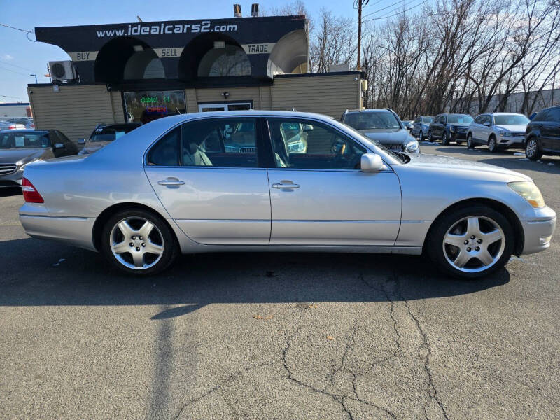 2005 Lexus LS 430
