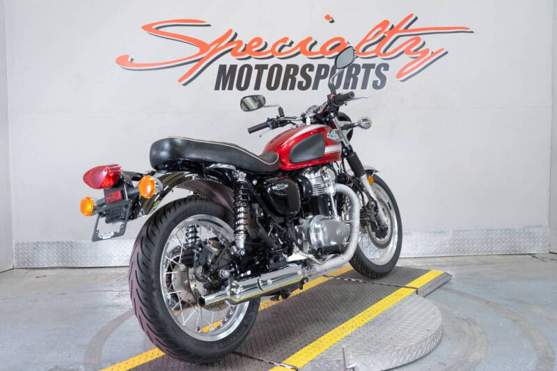 2022 Kawasaki W800
