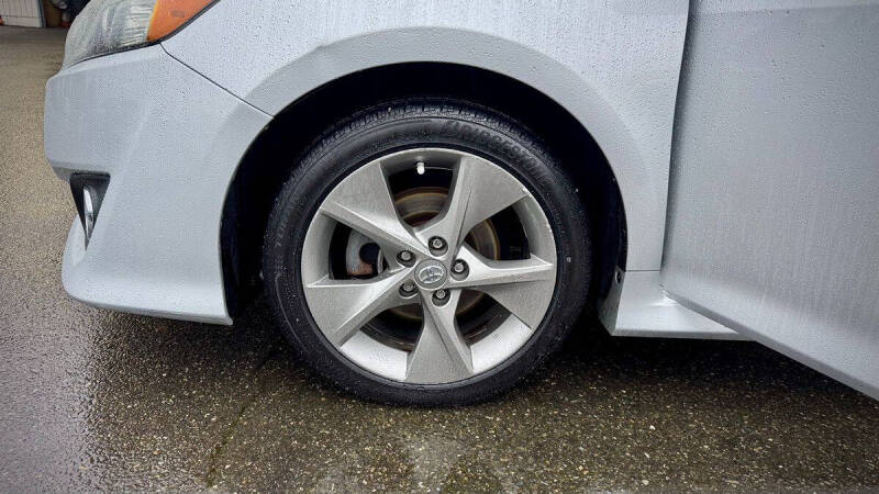 2014 Toyota Camry SE V6