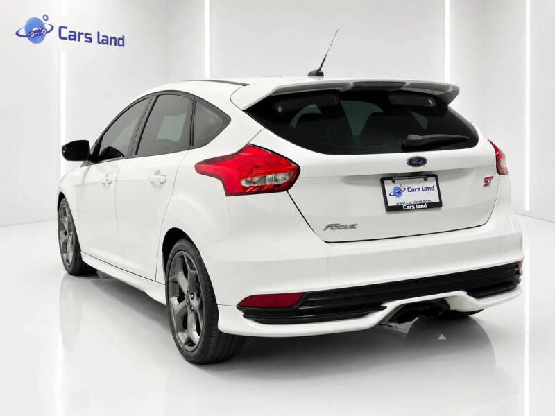 2017 Ford Focus ST