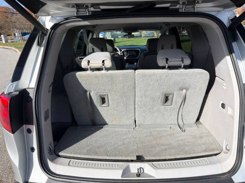 2019 GMC Acadia SLE-2