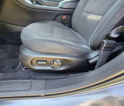 2017 Ford Taurus SEL