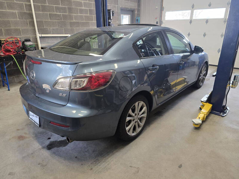 2011 Mazda MAZDA3 s Grand Touring