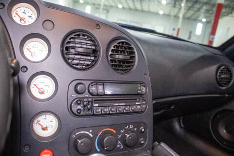 2003 Dodge Viper SRT-10