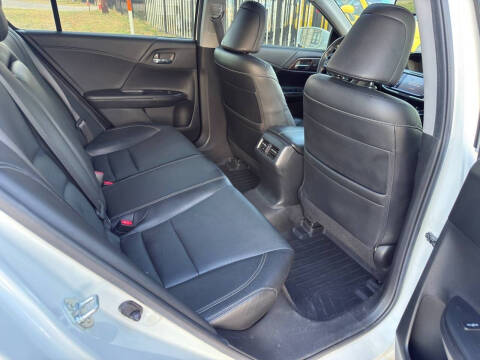 2017 Honda Accord Hybrid Touring