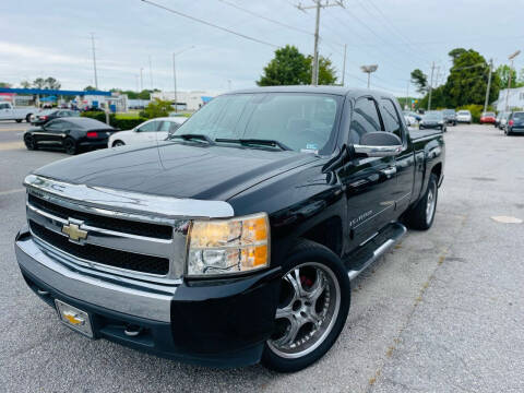 2007 Chevrolet Silverado 1500 for sale at Car Bros in Virginia Beach VA