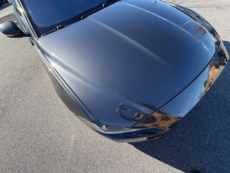 2017 Jaguar XE 35t R-Sport